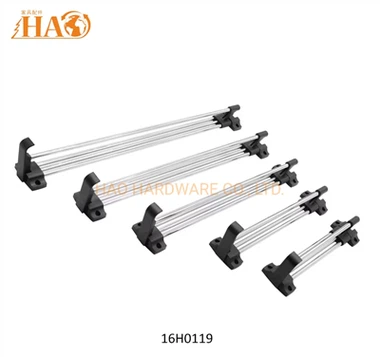 Wardrobe Fittings Expandable Chrome Coat Hanger